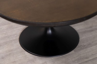 tulip-coffee-table-brass-top